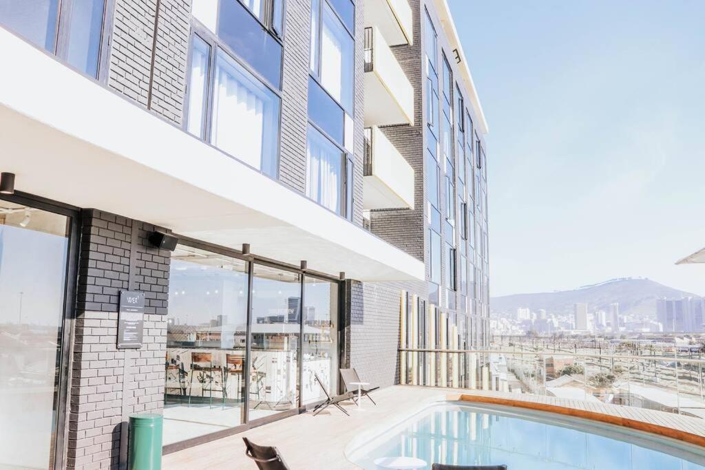 Wex831 - On 8th Floor With Pool, Parking & Gym Apartment