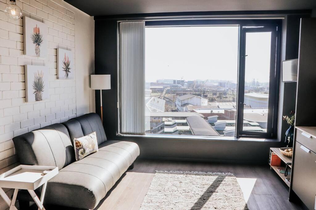 Wex831 - On 8th Floor With Pool, Parking & Gym Apartment